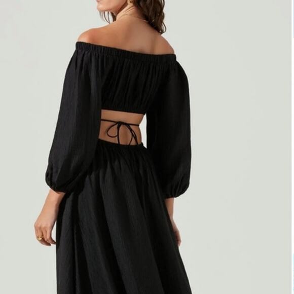 ASTR The Label Cassian Off The Shoulder Cut Out Dress Size Small - Picture 4 of 9